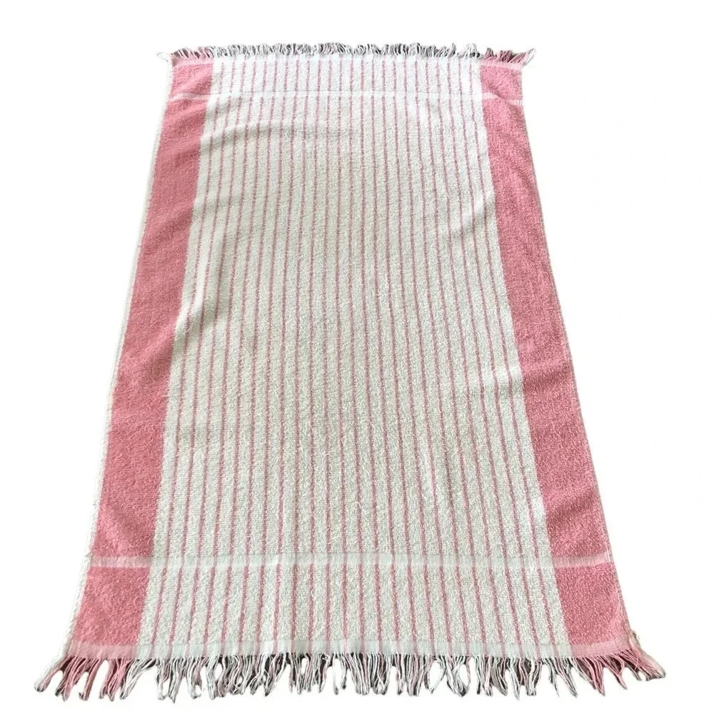 MCM Vintage Cannon 100% Cotton Striped Pink Fringe‎ Granny Bath Towel 21” X 35”